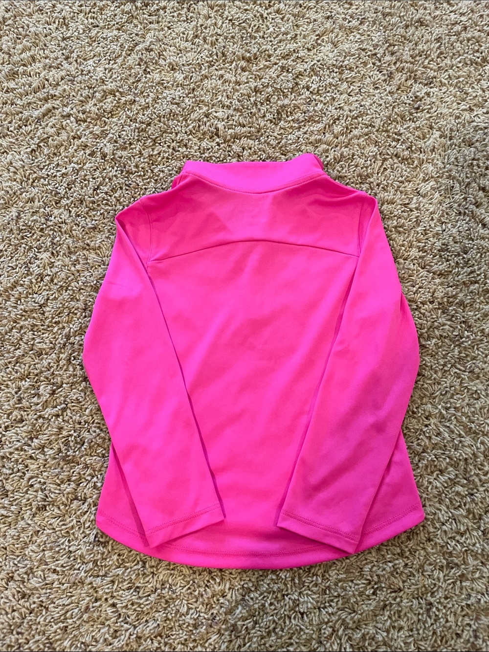 Under Armour Girls Bright Pink 1/4 Zip Long Sleeve Size 5 - Picture 3 of 3